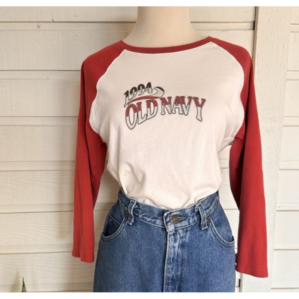 Y2K Vintage Old Navy Raglan Baseball t shirt SpellOut Logo - L